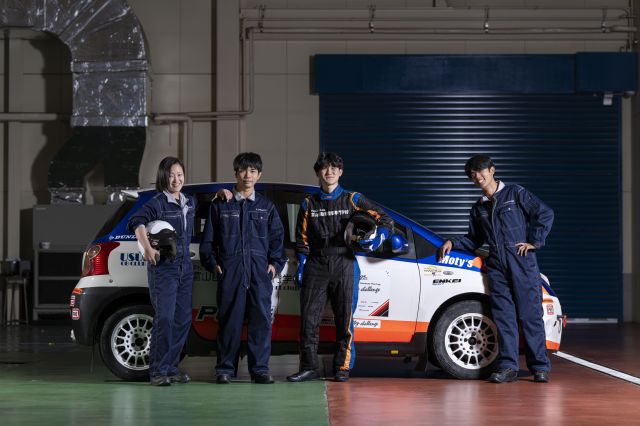 自動車整備学科 “クルマのプロ”としての知識・技術力、社会人としての総合力を身につけた人材へ。