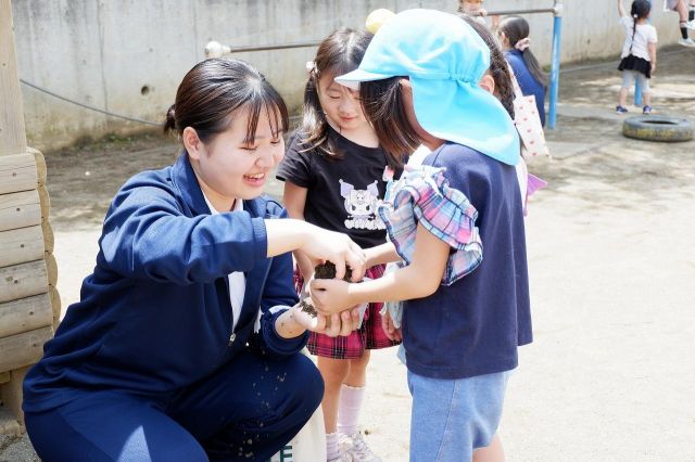 第一部幼稚園教員・保育士養成科 短大併修を利用せず、聖ヶ丘のカリキュラムのみで幼稚園教諭ニ種免許状と保育士の資格が取得できます