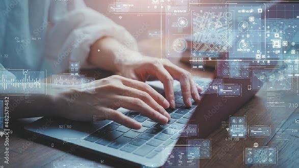 高度ICTデザイン学科 高度開発・プログラム専攻 多様な開発技術を駆使する、現場最前線のエンジニアを目指す!