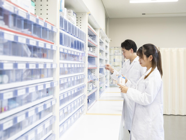 薬学部 チーム医療の一員として活躍できる薬剤師へ