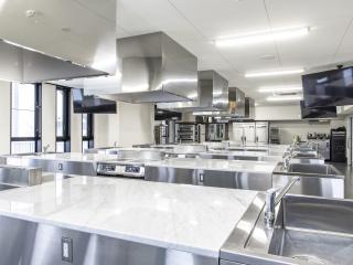 世界の技術を直接学ぶ