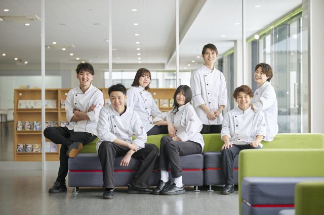 国際調理専門学校
