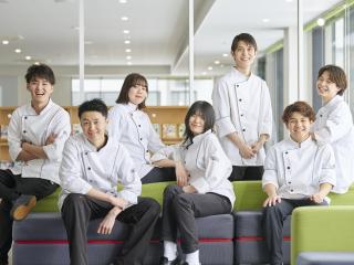 国際調理専門学校