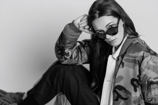 ファッションクリエイター科 ファッションクリエイターコース “つくる力”と“仕組みを動かす力”を兼ね備えた、実践的クリエイターを目指す。