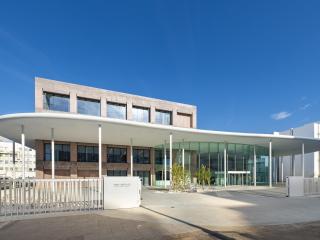 キャンパスセンター