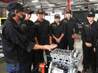 春休みオープンキャンパス♪　自働車整備学校の模擬授業体験会！の画像