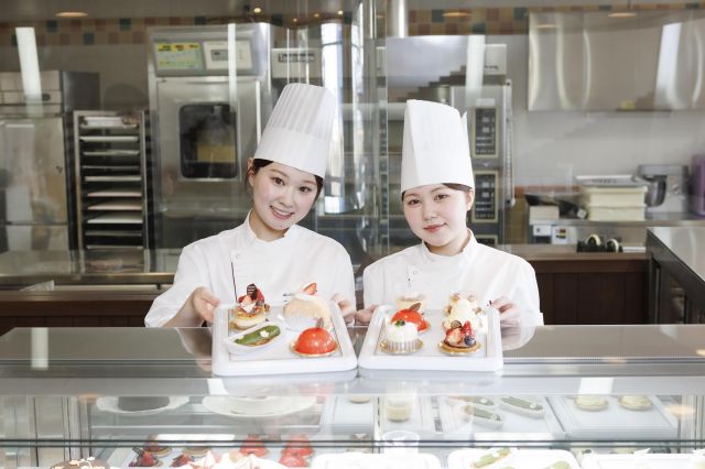 町田製菓専門学校