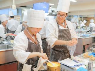 体験入学セミナー（製菓コース）の画像