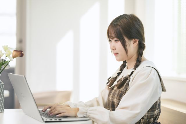 ＩＴスキル科 即戦力として活躍できる「プログラマ」「SE」「医療事務」「企業事務」を目指します