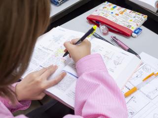 医療・福祉業界との強い繋がりを活かしたサポートと個別指導で実習・国家試験も安心。