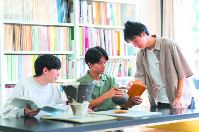 人文学部 歴史学科 なりたい自分、学びたい歴史学に合わせて選べる３コース