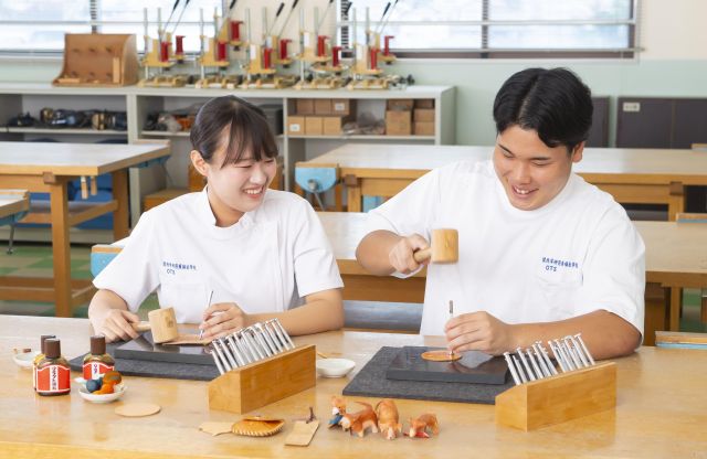 作業療法学科 自分らしく生きていくための心と体のリハビリテーションを行う作業療法士へ