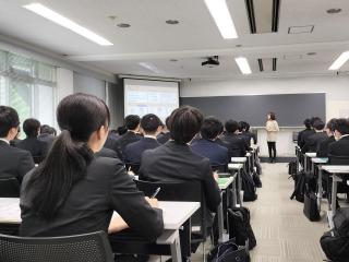 就職に強い！キャリアサポートの特長