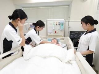 第13回・第14回 学校見学会（8/15）※体験学習（フィジカルアセスメント）の画像