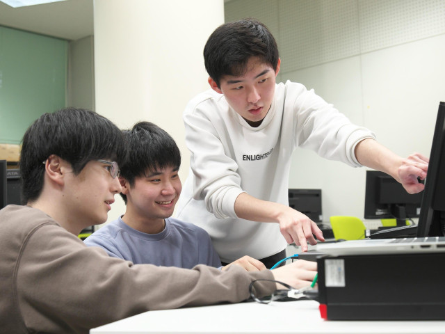 システムデザインコース 最新手法と深い専門知識を身につけて、情報処理のスペシャリストを目指そう!!