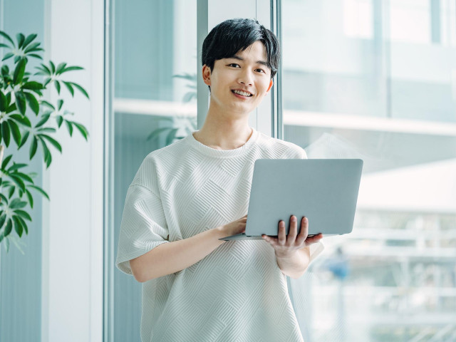 次世代ITエンジニア学科（2027年4月新設予定） ネットワーク×クラウド×セキュリティ 未来のデジタル社会を支える“ITエンジニアへ”。