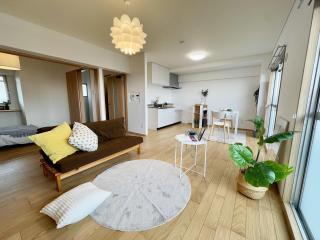 技術力を身につける学生主体の「建築工事」「空き家のリノベーション工事」