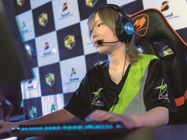 e-sports＆ゲームCG科 ゲームストリーマーコース 視聴者を魅了するゲーム配信や実況の技術を習得し、人気ストリーマーに！