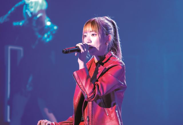 俳優本科 ネットアーティストコース インターネット上で、自らの歌や楽曲を配信！ 楽曲制作やセルフプロデュース力も身につけ、音楽シーンを担うアーティストに！