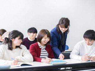 公務員ビジネス専門学校