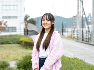 新居浜校を選んだのは、実家から通えて安心して学びに集中できる環境だからです