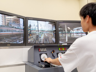 【鉄道システム学】 就活必須のクレペリン試験やシミュレータ体験あり！求人も大公開の模擬授業の画像