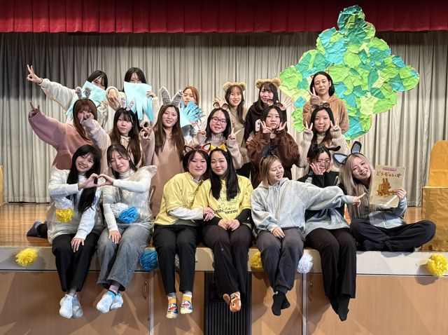 教育保育科第一部 教育保育コース（教育保育、幼児体育、心理＆支援コース合計で４０名） 子どもたちと心を通い合わせる保育者を目指す