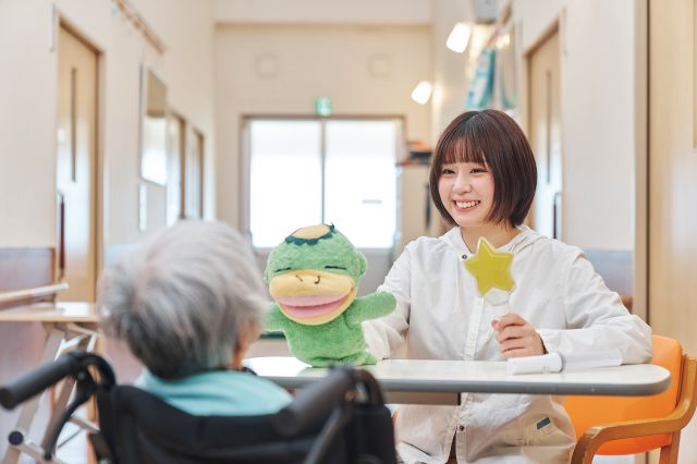 介護福祉学科 少人数制の手厚いサポート体制で、介護福祉士国家資格の取得を目指す！