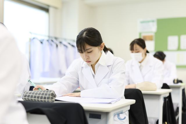 医療事務総合学科 医師事務コース 医師の右腕として病院・クリニックを支える