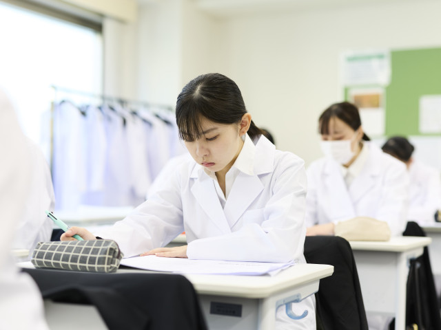 医療事務総合学科 医師事務コース 医師の右腕として病院・クリニックを支える