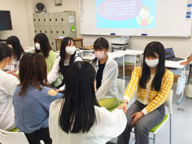 医療事務総合学科 こども･美容コース こどもや女性の笑顔をつくる事務スタッフになる