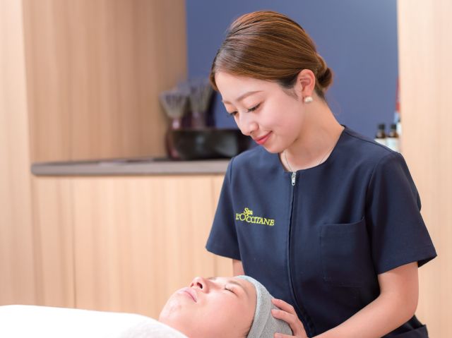 トータルビューティー科 エステティックコース（※女子のみ） 業界トップレベルの教育内容！即戦力となるためのプロの技術を身につける。