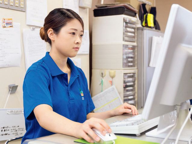 介護福祉科 総合福祉コース 現場から運営まで幅広く介護を知る。