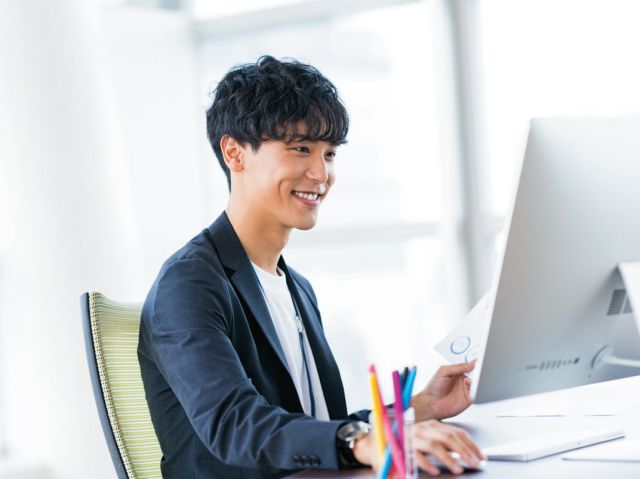 WEB・ITビジネス科 WEB・ITビジネスについて深く学び、確かなスキルを身につける。