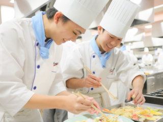 テクニックコース（調理師科１年+製菓科１年）学部・学科・コース情報