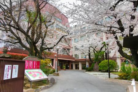 日本栄養大学短期大学部