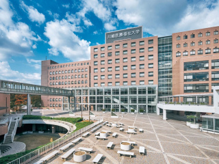 キャンパスプラザ