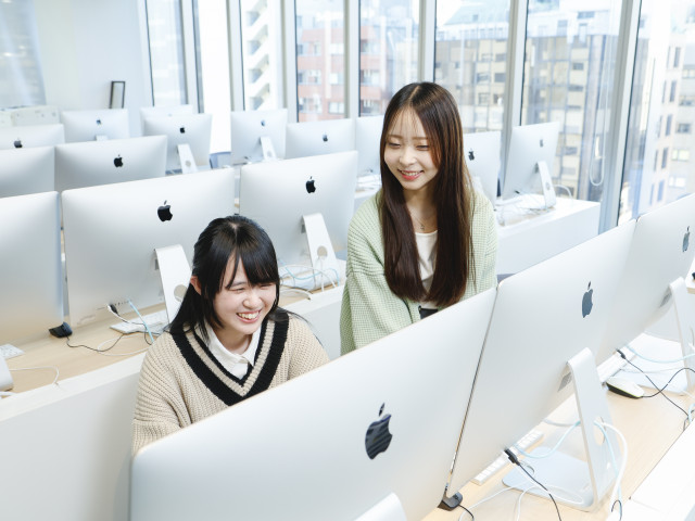 ウェブ･メディア科 最新の情報技術を駆使し、ＩＴ時代をリードするクリエイターを育成します。