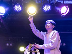 全日課程 芸能スタッフ学部 ライブエンターテイメント科 魅力的なステージをつくるエンタメの立役者に