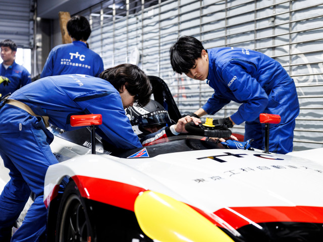 エンジンメンテナンス科 エンジン開発、モータースポーツ業界で幅広く活躍できるスペシャリストに
