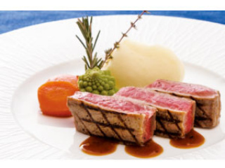 焼き方にこだわった やわらかビーフステーキの画像