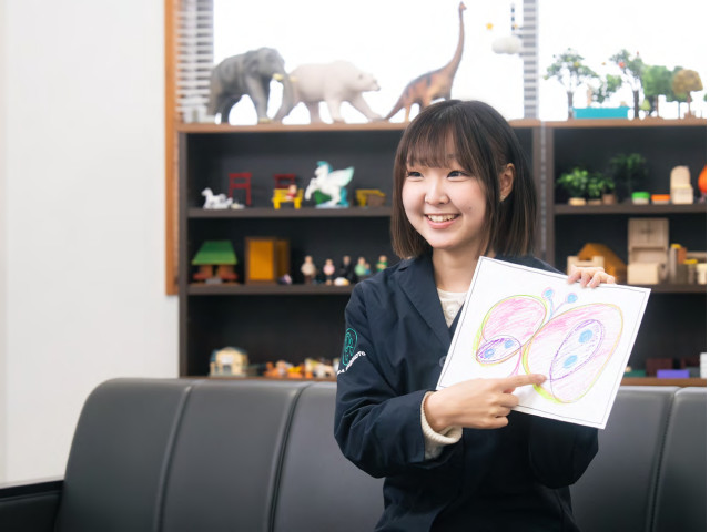 心理・福祉学部 心理健康学科 「あたま」「こころ」「からだ」の3領域を網羅して心理学を学ぶ、日本でも数少ない学科です。人に関わるあらゆるフィールドで活躍できる“こころ”のプロフェッショナルを目指します。