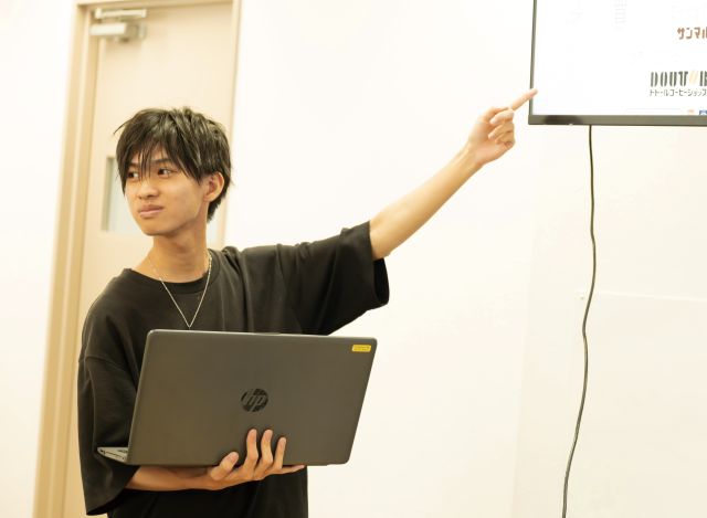 経営学科 マーケティングコース 次世代のビジネスをけん引する、経営者・リーダー・起業家をめざす！