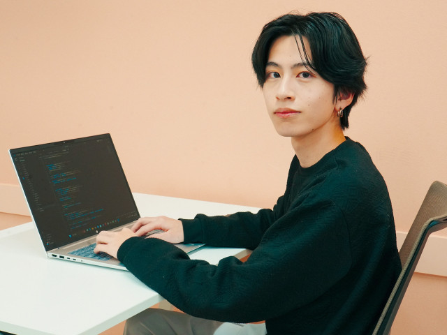 AI情報システム学科 IT経営コース（2027年4月より開講！） 作るだけじゃない！ 企画・提案ができる人材へ