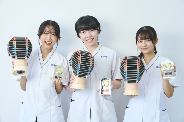 ハリウッド美容専門大学校