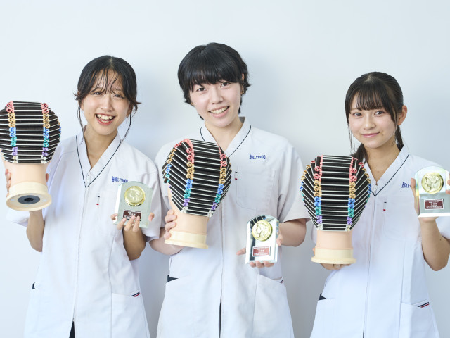 ハリウッド美容専門大学校