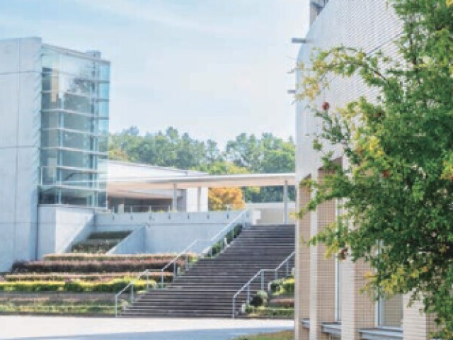 明治薬科大学