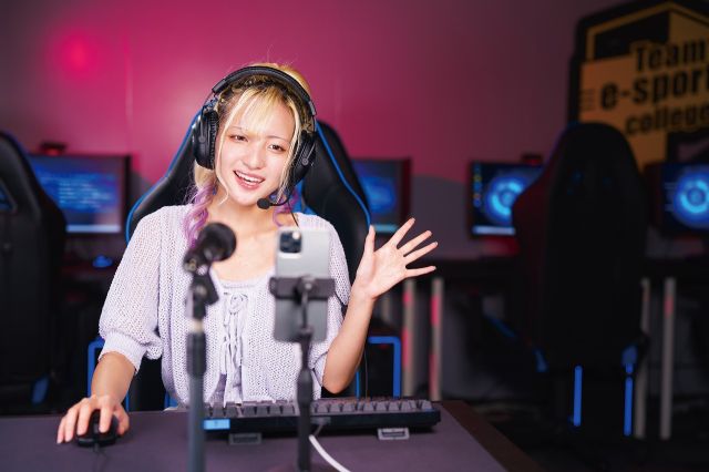 スーパーテクノロジー科 VTuberワールド Live2D、AI、3DCGを操り、声とアバターで世界へ！デジタルエンタメの最前線で活躍できる人材を育成！