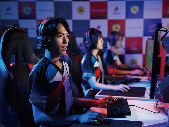 スーパーテクノロジー科 eスポーツワールド プロゲーマー 専攻 プレイヤーとしての活躍だけではない、未来を見据えた人材を育成！