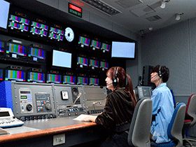 映像メディア科（※2027年4月放送芸術科より学科名変更（申請中）） テレビ番組、Web配信、SNS動画など、多彩な映像コンテンツのつくり手を育成